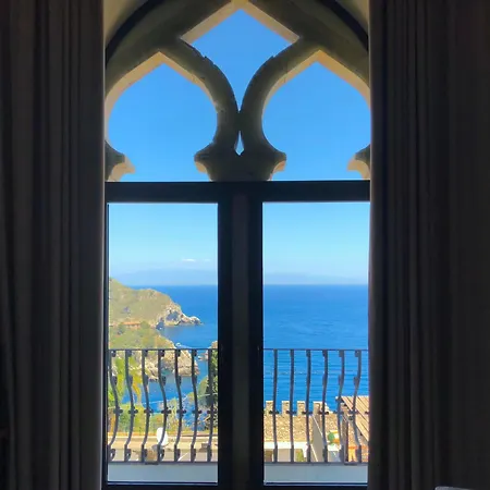 Eleonora Sea View Small Private Pool Vila *